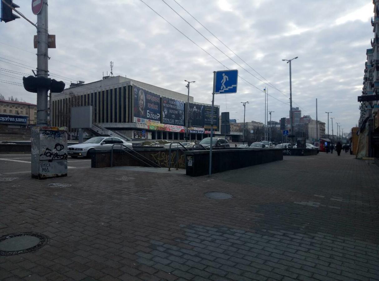 Hostel Dyukovskiy Kyiv Exterior photo
